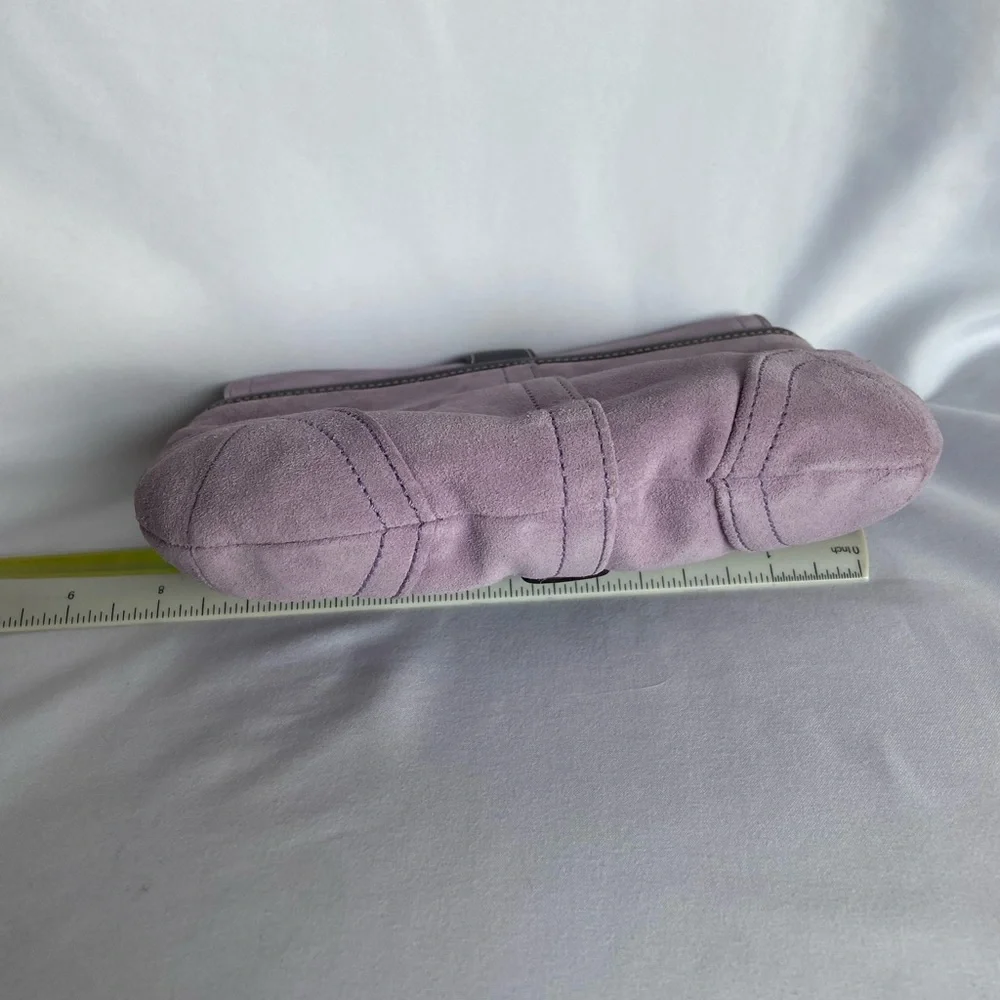 Lavender leather Coach Bag - Picture 4 of 11